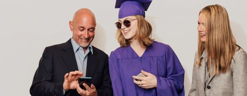 Congratulate Your Grad With Zelle®